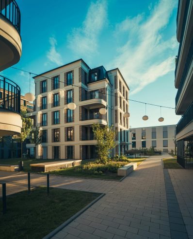 pexels-volkerthimm-27307399 pexels-volkerthimm-27307399
